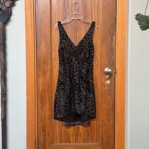 H&M Gray/Black Animal Print Velvet Sleeveless Dress (0) perfect for preteen